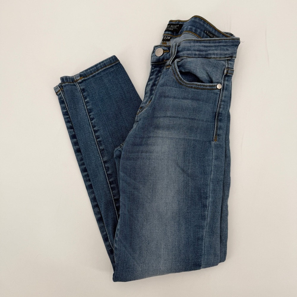 Judy‎ Blue Relaxed Fit Skinny Jeans Medium Wash Blue Size 3/26 Everyday Modern